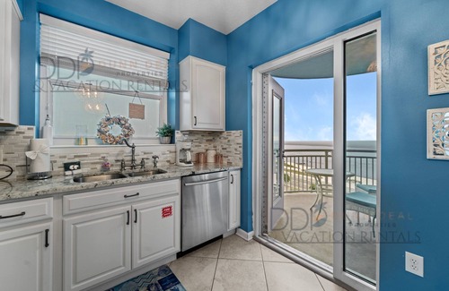 Gulfport Condominio | Legacy Tower One 801 Overlooks the beautiful Gulf in Gulfport, MS!