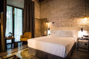 Santa Cruz Hotel | Legado Alcazar Hotel