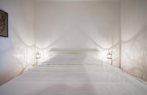 Saint-Laurent-sur-Saone Apartamento | Legend - Le Saint Laurent - Parking - Wifi - 24/7 - cosy