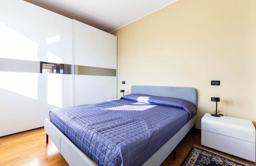 Bollate Apartamento | Legnano 20 - One Bedroom Apartment, Sleeps 4