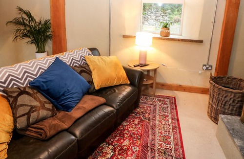 Macroom Casa | LEHANE'S COTTAGE, pet friendly in Clondrohid, County Cork