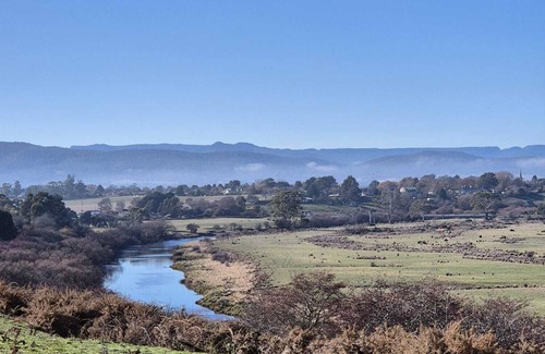 Western Junction Casa | Leighton House, an unforgettable luxury farm stay in Northern Tasmania, Evandale