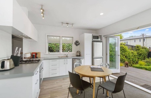 Merivale Casa | Leinster Oasis - Merivale