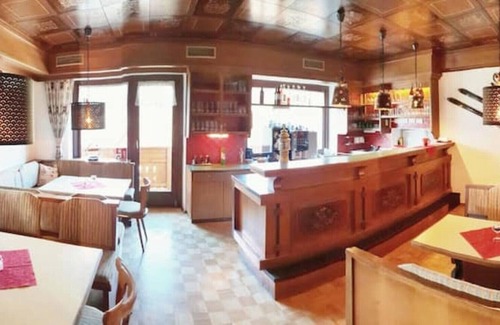 Wels Casa | Leisure - 18 bedroom self catering Panorama