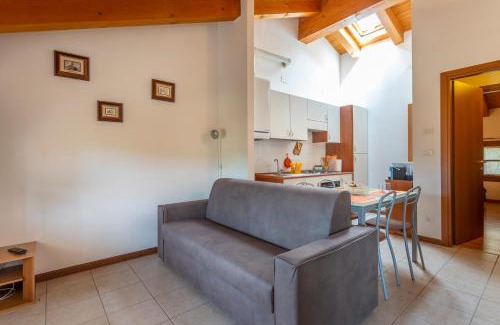 Buttrio Apartamento | LEISURE & BUSINESS (Tempo libero & Business)