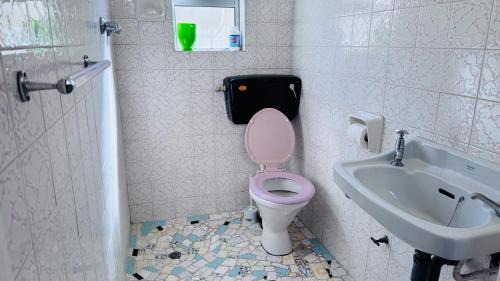 Parow Casa | Leisure Lodges selfcatering accommodation Parow