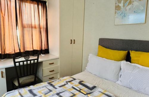 Parow Casa | Leisure Lodges selfcatering accommodation Parow