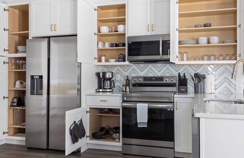 River District Apartamento | Leisure at The Cove - 2-bedroom houseboat in Wilmington
