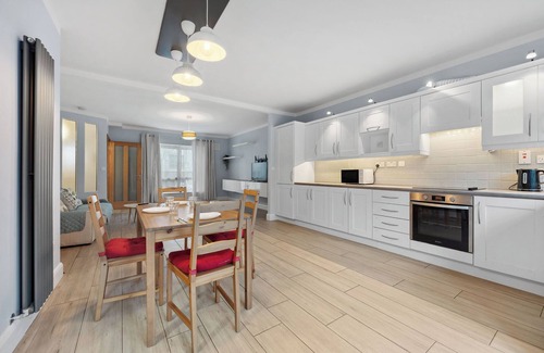 Leixlip Casa | Leixlip Contractor housing - sleeps 5
