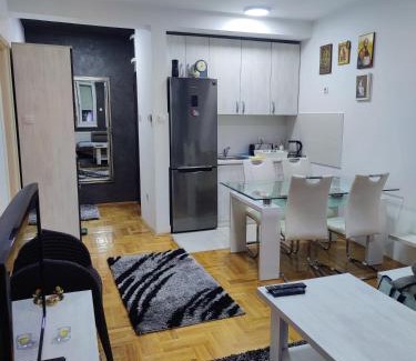Grbavica Apartamento | Lejla apartment
