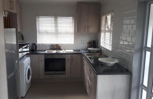 Eikenbosch Apartamento | Lekker Le - Cottage