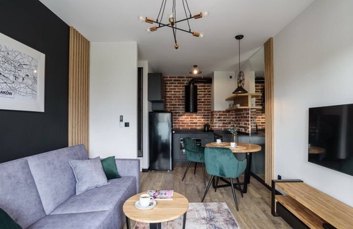 Pradnik Czerwony Apartamento | Lema 17 | Luxury Apartment | Parking | Balcony
