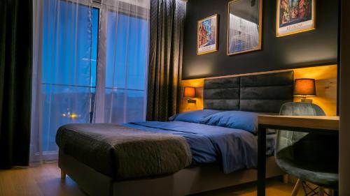 Pradnik Czerwony Apartamento | Lema Tauron Arena Two Bedroom Apartment