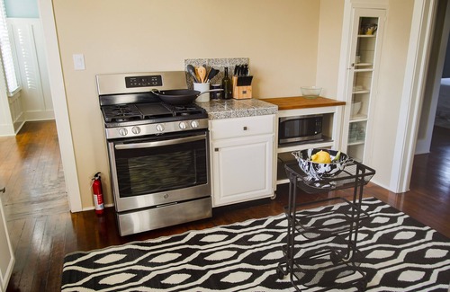Upper East Casa | Lemon Tree House Downtown