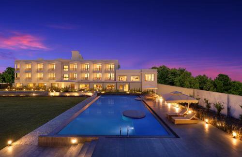 Veraval Complejo | Lemon Tree Resort, Somnath