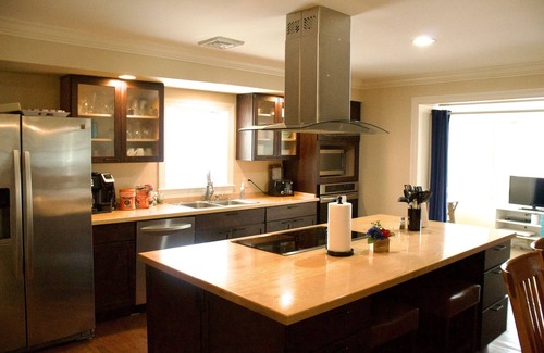 Unionville Cabina | LemonLife Luxury Lodge w/ Lake View & Access, Boat Avail.