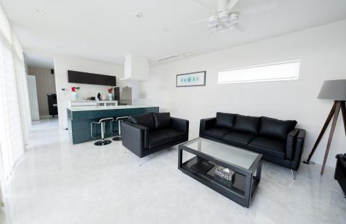 Miyakojima Apartamento | LEO癒Resort宮古島 Pool & Villa