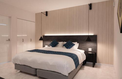 Miyakojima Apartamento | LEO癒Resort宮古島 Pool & Villa