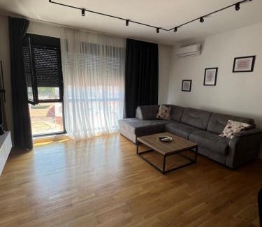 City Center Apartamento | Leo Lux 2