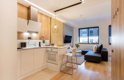 Novi Beograd Apartamento | Elegante apartamento de lujo LEO, estacionamiento, WiFi
