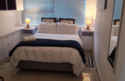 Somerset West Casa | Leo' s Holiday Gem