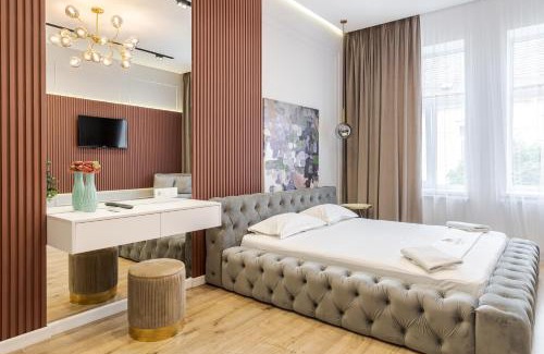 Lviv City Center Apartamento | LEOGRAND Apartments on Leontovycha 17