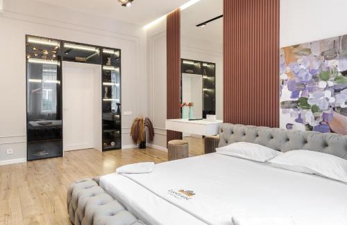 Lviv City Center Apartamento | LEOGRAND Apartments on Leontovycha 17