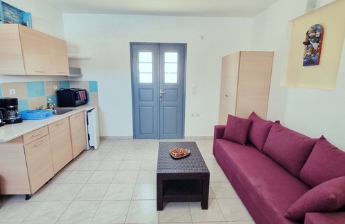 Emporio Hotel | Leon Lux Apartment, quadruple room with private bathroom.