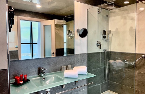 Fuengirola City Centre Hotel | Leonardo Hotel Fuengirola Costa del Sol