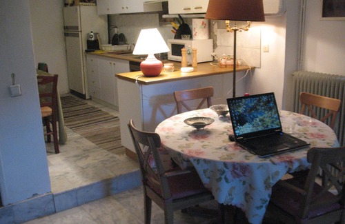 Artemisia Apartamento | Casita Leonidas de 2 pisos en piedra Villa Artemis (130m2)