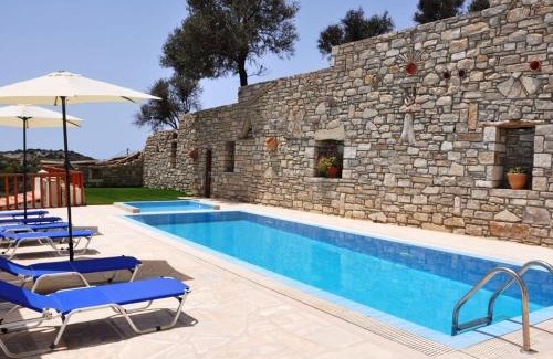 Pitsidia Villa | Leonidas Comfortable holiday residence