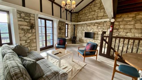Dhoros Casa | Leonys House by TrulyCyprus