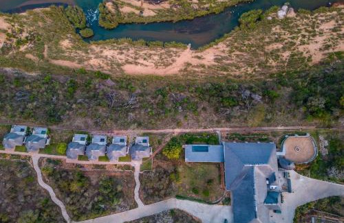 Belfast Cabina | Leopard Sands Kruger Park