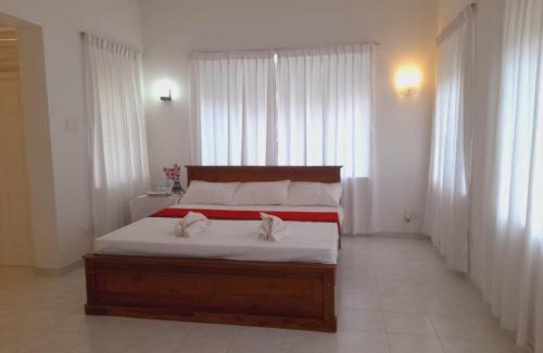 Ettukala Hotel | Leopard Villa