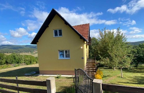 Kremna Casa | Lepa kuca Tara Kremna