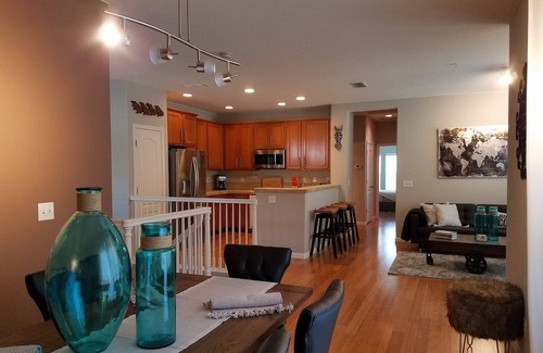 North Natomas Casa | LePark BLUE Luxury con piscina y spa junto a los hospitales del Downtown Airport Arena
