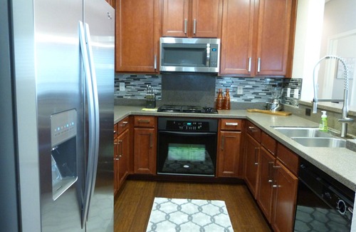 North Natomas Casa | LePark ORANGE Luxury con piscina y spa junto a Downtown Airport Arena Hospitals