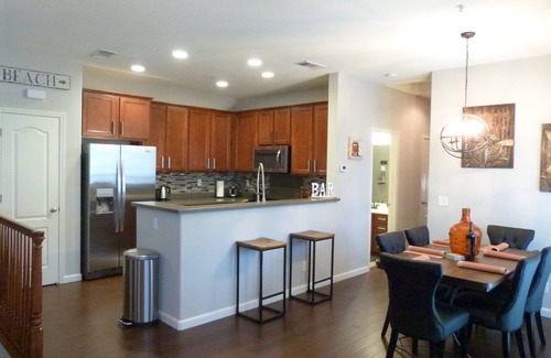 North Natomas Casa | LePark ORANGE Luxury con piscina y spa junto a Downtown Airport Arena Hospitals