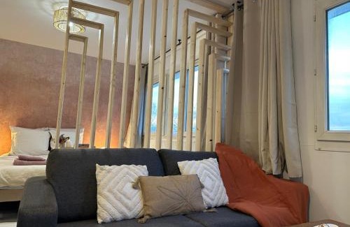 Mons-en-Baroeul Apartamento | LeRelaisdOdile - Studio Cosy - Proche Metro - Parking Gratuit - Mons-en-Barœul