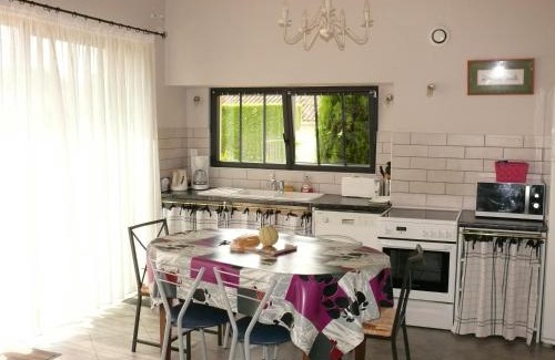 Montreuil Casa | les 2 Gîtes du Clos de la Vigne
