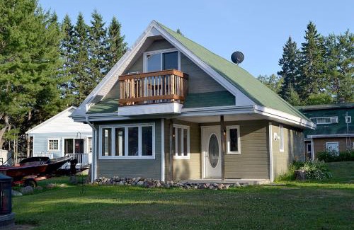 Chute-Saint-Philippe Chalet De Esquí | Les 4 chalets - Le 609