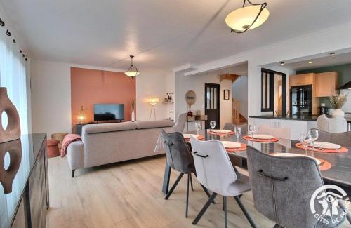 Lamballe Casa | Les acacias