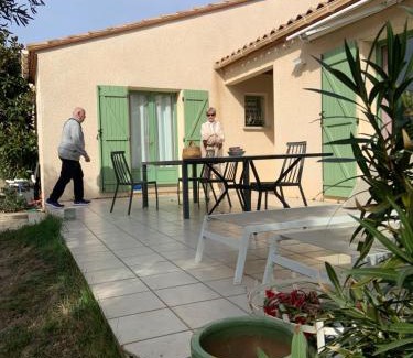Salses-le-Chateau Cama Y Desayuno | les amandiers
