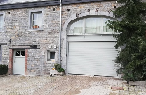 Beauraing Casa | Les Auges, casa de carácter en un auténtico pueblo de Famenne