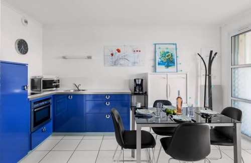 Le Dramont Apartamento | Les Bastides (O4 023) by Interhome