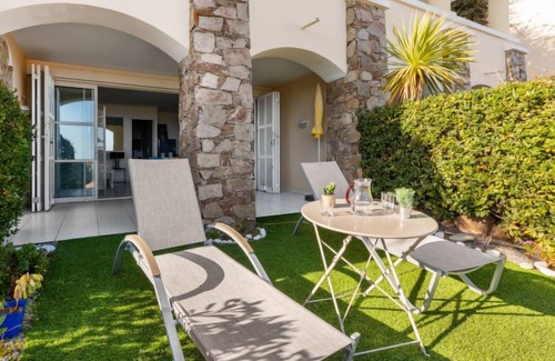 Le Dramont Apartamento | Les Bastides (O4 023) by Interhome