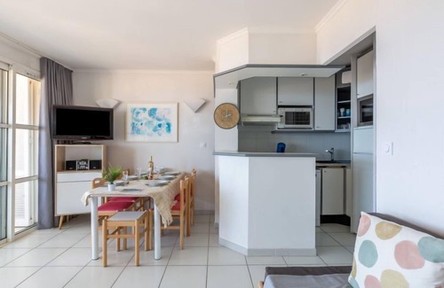 Le Dramont Apartamento | Les Bastides (O4 259) by Interhome