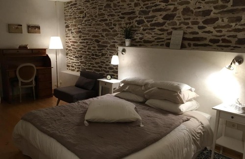 Saint-Malon-sur-Mel Cama Y Desayuno | Les Bouyeres