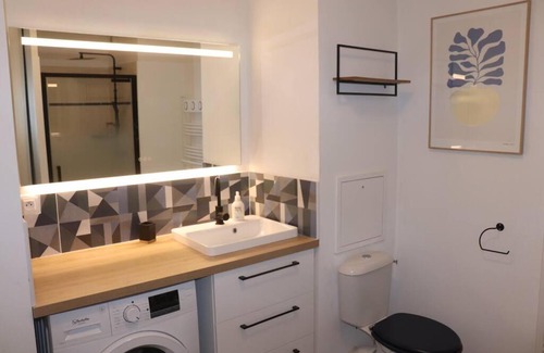Cenon Apartamento | Les cèdres -Tram A 50 mètres, Bordeaux à 5 minutes, parking