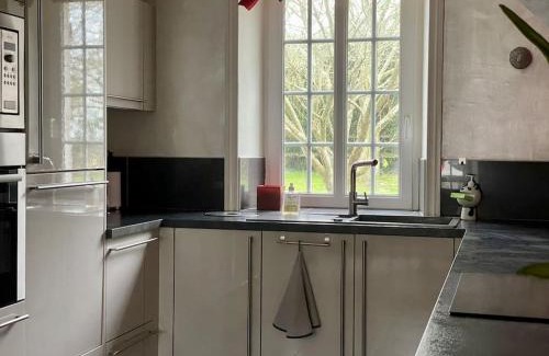 Barbeville Casa | Les Castelets by Melrose